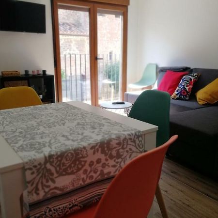 Apartamentos La Reunion 카마레나 데 라 시에라 외부 사진