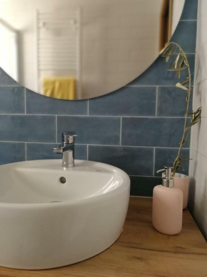 Apartamentos La Reunion 카마레나 데 라 시에라 외부 사진