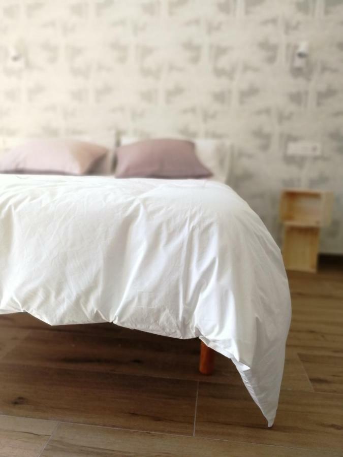 Apartamentos La Reunion 카마레나 데 라 시에라 외부 사진